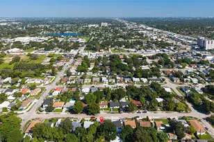 854 NW 76th St, Miami, FL 33150 - Photo 26