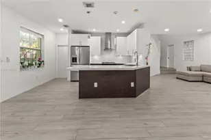 17130 SW 36th Ct, Miramar, FL 33027 - Photo 8