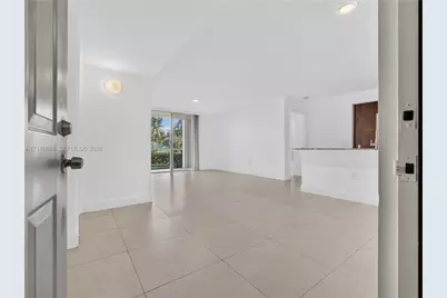 12148 Saint Andrews Pl #106, Miramar, FL 33025 - Photo 4
