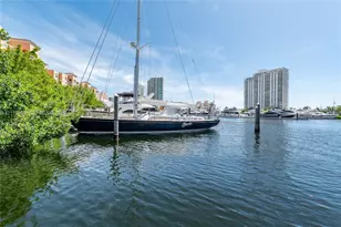 19655 E Country Club Dr, Aventura, FL 33180 - Photo 28