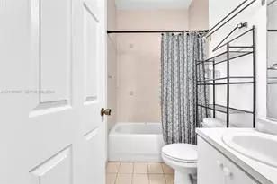 4978 E White Mangrove Way E, Dania Beach, FL 33312 - Photo 8