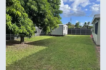 4311 SW 97th Pl, Miami, FL 33165 - Photo 22