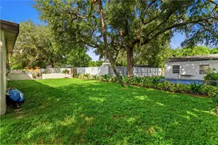 2007 NW 89th St, Miami, FL 33147 - Photo 10