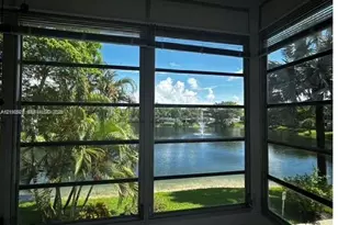 5003 NW 35th St, Lauderdale Lakes, FL 33319 - Photo 1