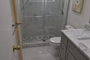 5003 NW 35th St, Lauderdale Lakes, FL 33319 - Photo 8