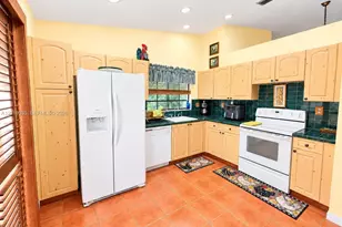 3530 Magellan Cir, Aventura, FL 33180 - Photo 6
