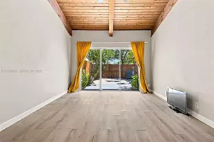 2221 Buttonwood Ave, Pembroke Pines, FL 33026 - Photo 12