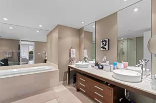 495 Brickell Ave, Miami, FL 33131 - Photo 18