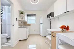 9494 SW 39th St, Miami, FL 33165 - Photo 12