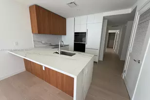 1400 Biscayne Blvd, Miami, FL 33132 - Photo 8