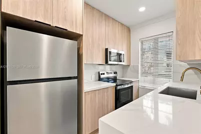 1551 Lenox Ave #6, Miami Beach, FL 33139 - Photo 10