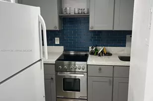1333 E Hallandale Beach Blvd, Hallandale Beach, FL 33009 - Photo 10