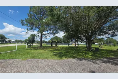 451 Bald Cypress Ave, Clewiston, FL 33440 - Photo 18