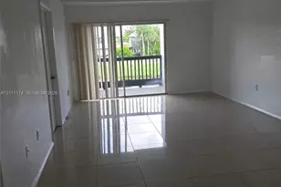 855 SW 113th Way, Pembroke Pines, FL 33025 - Photo 14