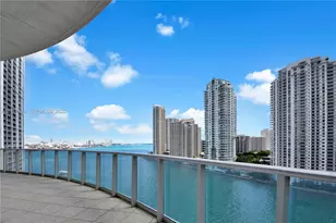 300 S Biscayne Blvd, Miami, FL 33131 - Photo 38