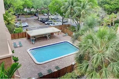 6800 Cypress Rd #506, Plantation, FL 33317 - Photo 2