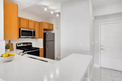 6001 SW 70th St #640, South Miami, FL 33143 - Photo 10