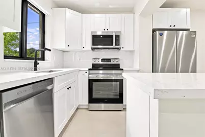 111 NW 42nd St, Miami, FL 33127 - Photo 18