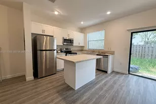 21430 NE 3rd Pl, Miami, FL 33179 - Photo 6