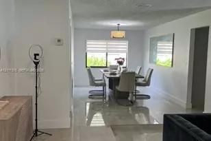 10860 NW 40th St, Coral Springs, FL 33065 - Photo 6