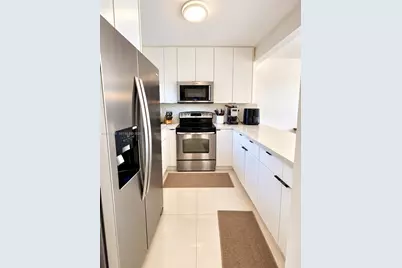 1700 NW N River Dr #1004, Miami, FL 33125 - Photo 2