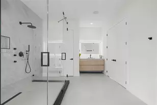 9530 SW 95th Ct, Miami, FL 33176 - Photo 24