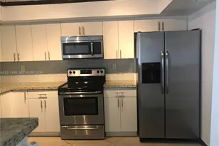 800 Parkview Dr, Hallandale Beach, FL 33009 - Photo 2