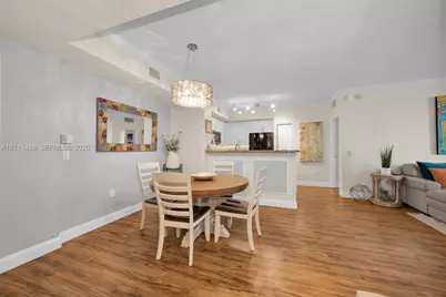 2421 NE 65th St #211, Fort Lauderdale, FL 33308 - Photo 4