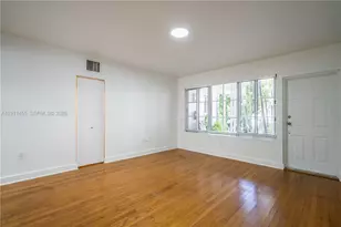 2425 Flamingo Pl, Miami Beach, FL 33140 - Photo 6