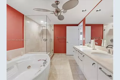 3101 S Ocean Dr #2707, Hollywood, FL 33019 - Photo 8