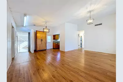 8451 SW 35th Ter, Miami, FL 33155 - Photo 4