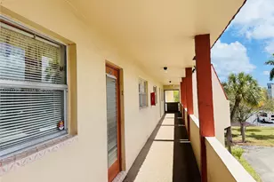 7891 N Sunrise Lakes Dr, Sunrise, FL 33322 - Photo 34