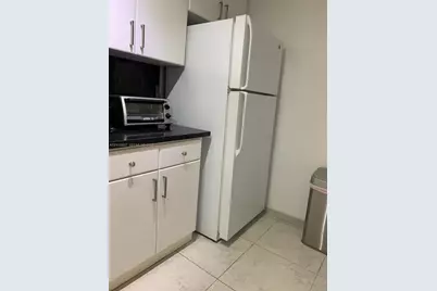 5050 NW 7th St #PH8, Miami, FL 33126 - Photo 16