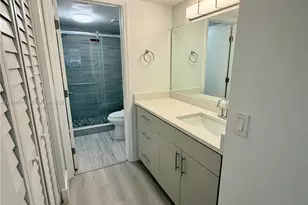 9901 Westview Dr, Coral Springs, FL 33076 - Photo 16