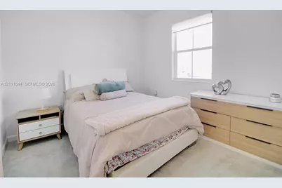2873 SE 24th Ave, Homestead, FL 33035 - Photo 18