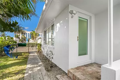 338 Taylor St #1, Hollywood, FL 33019 - Photo 6