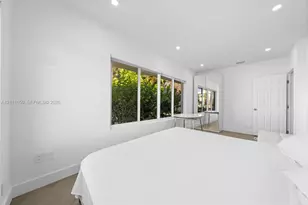 338 Taylor St, Hollywood, FL 33019 - Photo 20
