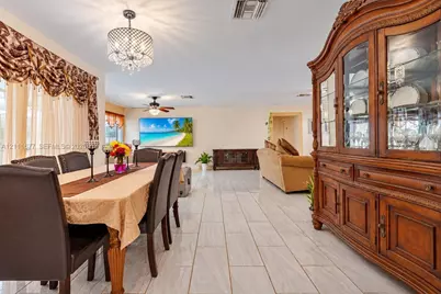 1921 Acapulco Dr, Miramar, FL 33023 - Photo 20