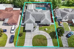 1921 Acapulco Dr, Miramar, FL 33023 - Photo 1
