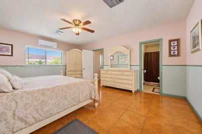 1921 Acapulco Dr, Miramar, FL 33023 - Photo 30