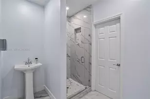 14423 SW 28th St, Miami, FL 33175 - Photo 22