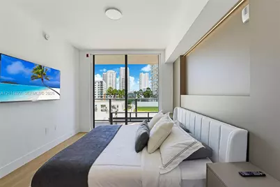 90 NE 32nd St #810, Miami, FL 33137 - Photo 8
