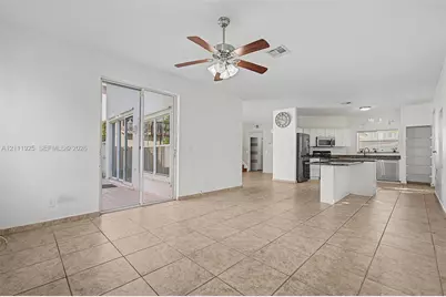 19197 NW 22nd St #0, Pembroke Pines, FL 33029 - Photo 12
