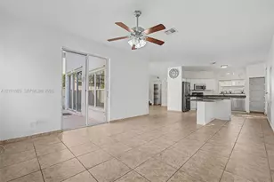 19197 NW 22nd St, Pembroke Pines, FL 33029 - Photo 12
