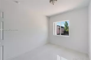2218 NW 66th St, Miami, FL 33147 - Photo 4