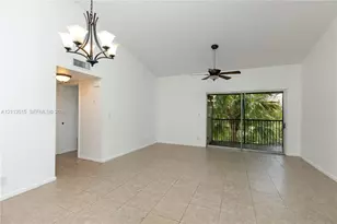 717 Gardens Dr, Pompano Beach, FL 33069 - Photo 4