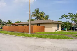 3783 NW 201st Terrace, Miami Gardens, FL 33055 - Photo 4