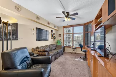 19195 NE 36th Ct #2202, Aventura, FL 33180 - Photo 16