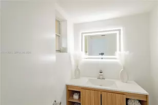 16400 NE 17th Ave, North Miami Beach, FL 33162 - Photo 24