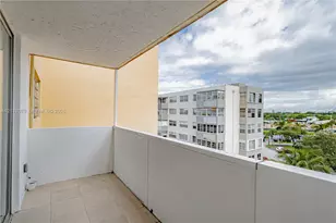 16400 NE 17th Ave, North Miami Beach, FL 33162 - Photo 36